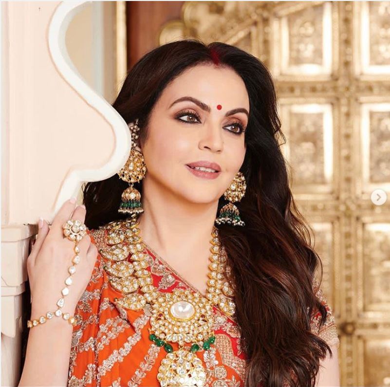 Nita Ambani Jewellery Collection: Nita Ambani precious diamond necklace earrings rings collection will mesmerise you see jewellery collection of billionaire | नीता अंबानी के पास है एक से एक बड़े नायाब हीरों