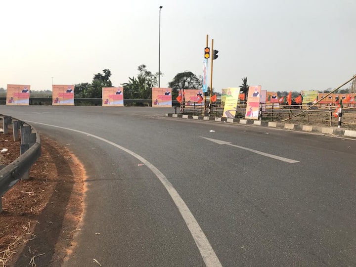 पीएम मोदी के आगमन को लेकर सारी तैयारियां पूरी कर ली गई है. वहीं, बंगाल बीजेपी के कार्यकर्ता भी पीएम मोदी के स्वागत की तैयारी में जुट गए हैं. Picture Courtesy-Manogya Loiwal