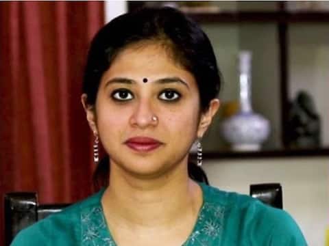 IAS Success Story: तीन बार मिली असफलता, लेकिन धैर्य और मेहनत से आईएएस अफसर बनीं पूज्य प्रियदर्शनी