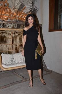 उम्र को मात दे रही हैं Shilpa Shetty, ब्लैक ड्रेस में जब घर से निकलीं तो कितनों का दिल लूट लिया