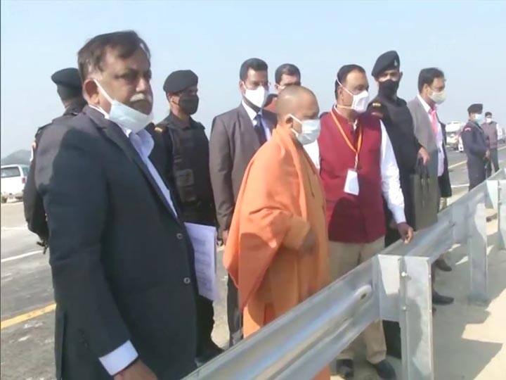 Purvanchal Express way to be dedicated to people in April ann समय से पहले पूरा होगा देश का सबसे लंबा पूर्वांचल एक्सप्रेस-वे, अप्रैल में आम जनता के लिये खोलने की तैयारी