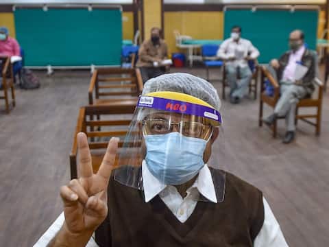 भारत में टीकाकरण की रफ्तार तेज, 24 दिनों में 60 लाख लोगों को वैक्सीन लगाने वाला पहला देश बना भारत में टीकाकरण की रफ्तार तेज, 24 दिनों में 60 लाख लोगों को वैक्सीन लगाने वाला पहला देश बना