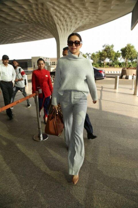 दीपिका पादुकोण, Alia Bhatt जैसी अभिनेत्रियों ने Flared Jeans को बनाया फैशन ट्रेंड, देखें