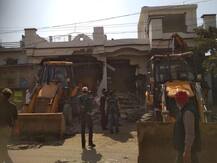 प्रयागराज में ऑपरेशन नेस्तनाबूत ने लगाई हाफ सेंचुरी, अब तक इन बड़े अपराधियों पर हुई कार्रवाई