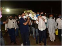 Ranbir Kapoor ने अपने चाचा Rajiv Kapoor को कंधा देकर दी अंतिम विदाई