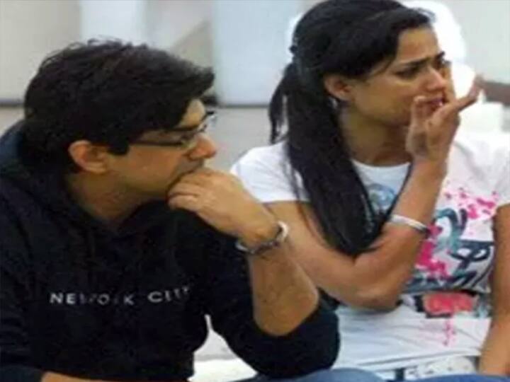 बिग बॉस के एक सीजन में टीवी एक्ट्रेस श्वेता तिवारी और एक्टर समीर सोनी की काफी प्यारी दोस्ती देखने को मिली थी. बिग बॉस के घर में दोनों अपनी सारी बातें शेयर करते दिखाई देते थे. कुछ मुद्दों पर एक दूसरे की मदद करते दिखें.