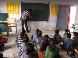 UP Teacher Recruitment: यूपी के एडेड जूनियर हाईस्कूलों में 1894 पदों पर भर्ती की समय सारणी जारी, जानिए कब है परीक्षा