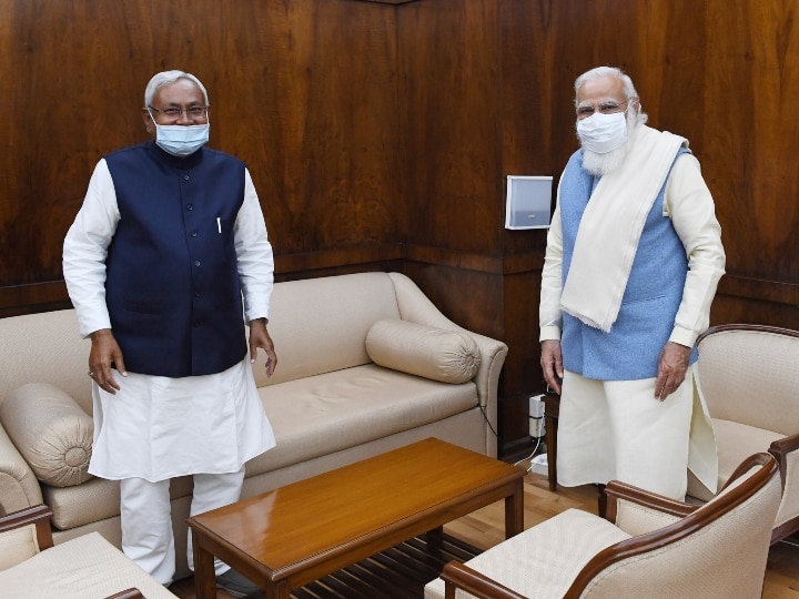 Bihar CM Nitish Kumar Meet PM Narendra Modi In Parliament पीएम मोदी से मिले नीतीश कुमार, कहा- कृषि कानून पर बातचीत जारी, जल्द निकलेगा समाधान