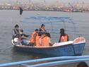 In Pics: प्रयागराज में प्रियंका गांधी ने चलाई नाव, संगम में लगाई आस्था की डुबकी