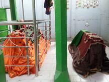 काशी में Valentine Day की धूम, आशिक माशूक की मजार पर लगा प्रेमियों का जमघट