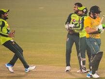 PAK Vs SA: पाकिस्तान ने दक्षिण अफ्रीका को पहले टी20 में 3 रन से हराया, रिजवान ने जड़ा शतक