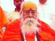 राम मंदिर के चंदे पर अब शंकराचार्य स्वरूपानंद ने उठाए सवाल, कहा- मंदिर नहीं वीएचपी का दफ्तर बनेगा