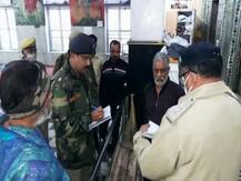 मंदिर में हुई बड़ी चोरी, शातिर बदमाशों ने दानपात्र तोड़कर निकाले रुपये, भगवान के गहने तक नहीं छोड़े