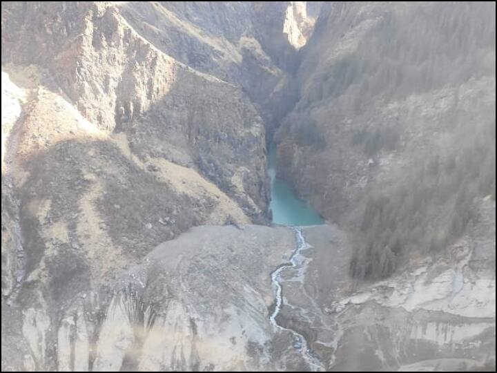 चमोली त्रासदी: ऋषिगंगा नदी के 6 KM ऊपर बनी बड़ी झील, क्या फिर मंडरा रहा बाढ़ का खतरा Uttrakhand chamoli: Big lake built above 6 KM of Rishiganga river चमोली त्रासदी: ऋषिगंगा नदी के 6 KM ऊपर बनी बड़ी झील, क्या फिर मंडरा रहा बाढ़ का खतरा