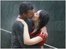 Kiss Day 2021: पार्टनर को Kiss कर रिश्ते बनेंगे और मजबूत, जानें कैसे बनाएं इस दिन को खास