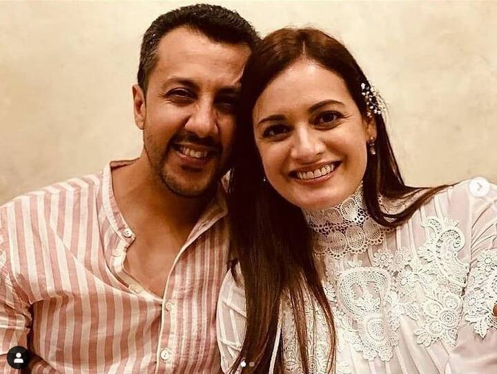 दरअसल, दीया मिर्जा 15 फरवरी को वैभव रेखी के साथ शादी के बंधन में बंधने वाली है, ऐसे में शादी से एक दिन पहले इस कपल ने खास अंदाज में सेलिब्रेशन किया. 