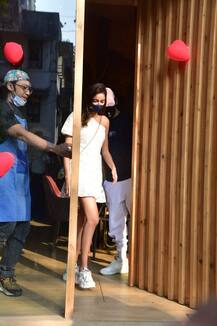 Ananya Pandey ने Ishaan Khatter के साथ मनाया Valentine Day, खुलकर दिखी प्यार की खुमारी