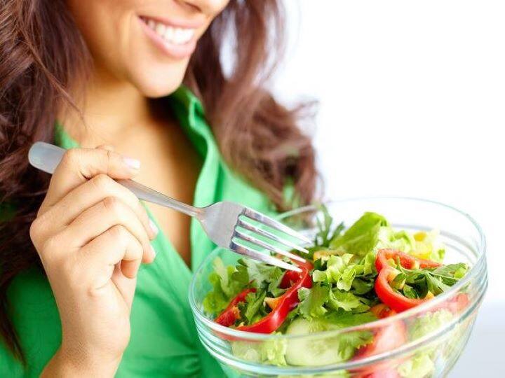 50 की उम्र के बाद भी रहना चाहती हैं फिट एंड एक्टिव तो फॉलो करें ये Diet प्लान Want to stay fit and active even after the age of 50, then follow this diet plan 50 की उम्र के बाद भी रहना चाहती हैं फिट एंड एक्टिव तो फॉलो करें ये Diet प्लान