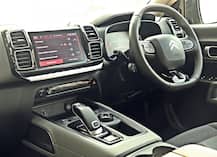 Citroen C5 Aircross India review: इसलिए दूसरी कारों से अलग है Citroen C5 Aircross, देखें तस्वीरें
