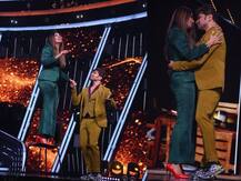Indian Idol 12: Himesh Reshammiya की पत्नी ने खुलेआम किया प्यार का इजहार, वीडियो वायरल