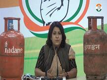 महंगाई पर भड़की कांग्रेस, सुप्रिया श्रीनेत बोलीं- सड़क पर सिलेंडर लेकर बैठने वाली बीजेपी नेता कहां हैं?