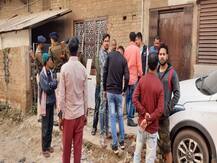 गहनों की डिलीवरी देने जा रहे स्टाफ के साथ अपराधियों ने की लूटपाट, विरोध करने पर की पिटाई