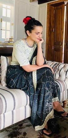 जब-जब साड़ी पहने घर से निकली Kangana Ranaut निगाहें ठहर गईं, देखते रहे लोग, एक साड़ी तो है सिर्फ 600 रुपए की