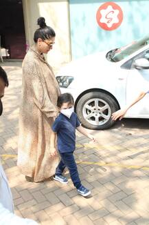 बेटे तैमूर के साथ सज-धज कर घर से निकलीं Kareena Kapoor, कभी भी हो सकती है डिलीवरी, देखें तस्वीरें