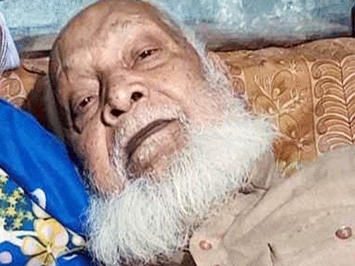 padma awardee mohammad shareef from ayodhya on deathbed yet not get award बीमारी की हालत में बेड पर हैं लावारिस लाशों के 'मसीहा' मोहम्मद शरीफ, एक साल बाद भी नहीं मिला पद्म अवॉर्ड