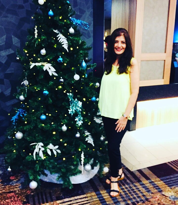 लेकिन वो ये नहीं करना चाहती थीं. आखिरकार उन्होंने इंडस्ट्री छोड़ने का मन बना लिया. और उन्होंने एक एनआरआई से शादी कर ली. लेकिन कुछ ही समय बाद उनका निधन हो गया जिसके बाद सोनू वालिया ने दूसरी शादी की और अमेरिका में सेटल हो गई.