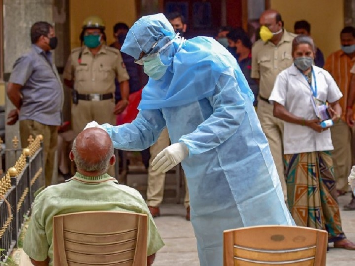 Delhi reports fist case with South African variant of coronavirus, patient admitted to LNJP ANN Coronavirus New Variant: दिल्ली में मिला कोरोना के दक्षिण अफ्रीकी वैरिएन्ट से संक्रमित पहला मरीज, लोकनायक अस्पताल में भर्ती