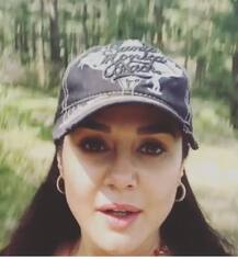 शिमला, मुंबई ही नहीं अमेरिका में भी है Preity Zinta के पास बहुत ही आलीशान घर, करोड़ो में है कीमत, देखें INSIDE तस्वीरें