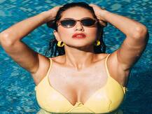 चढ़ गया पारा: बढ़ती गर्मी में Sunny Leone ने स्विमिंग पूल में किया Paani Wala Dance, देखें फोटोज़