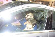 हॉस्पिटल से डिस्चार्ज हुईं Kareena Kapoor, पति सैफ और बेटे तैमूर के साथ बेबी ब्वॉय को लेकर पहुंची घर, देखें तस्वीरें