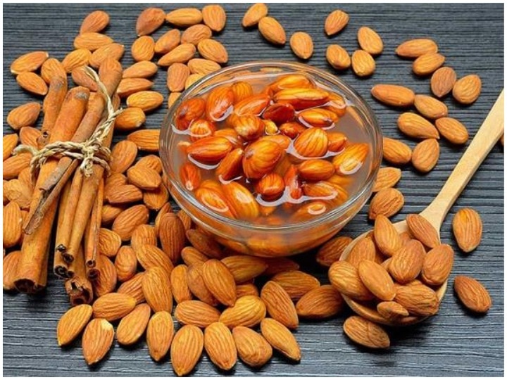Dry almonds or soaked almonds know what will be right for your body in summer Health tips: सूखे बादाम या भीगे बादाम, जानिए गर्मियों में आपके शरीर के लिए क्या रहेगा सही?