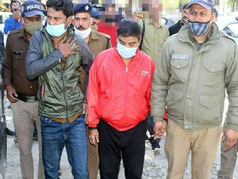 देहरादून पुलिस को मिली बड़ी कामयाबी, शातिर घोड़ासन गैंग के लीडर को किया गिरफ्तार, जानें- बड़ी बात देहरादून पुलिस को मिली बड़ी कामयाबी, शातिर घोड़ासन गैंग के लीडर को किया गिरफ्तार, जानें- बड़ी बात