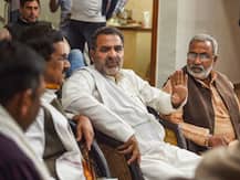 Exclusive: केंद्रीय मंत्री संजीव बालियान बोले- राकेश टिकैत का बयान ठीक नहीं, सरकार बातचीत को तैयार