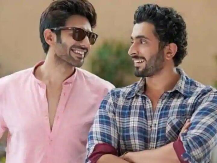 कार्तिक की ज़बरदस्त एक्टिंग : फिल्म ‘सोनू के टीटू की स्वीटी’ की सबसे ख़ास बात कार्तिक आर्यन की ज़बरदस्त एक्टिंग थी. इस फिल्म में कार्तिक ने अपनी एक्टिंग के कई शेड्स दिखाए थे. खुद अमिताभ बच्चन ने इस फिल्म में ज़बरदस्त एक्टिंग के लिए कार्तिक की तारीफ की थी. 