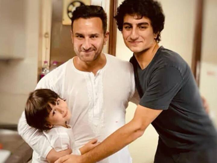 ऐसे में सैफ करीना के दूसरे बेटे के जन्म के तुरन्त बाद सोशल मीडिया पर मीम्स की बाढ आ गई. सोशल मीडिया यूजर्स सैफ को ट्रोल करते हुए मीम्स शेयर कर रहे हैं कि इब्राहिम और तैमूर के बाद इस बच्चे का नाम 'बाबर' या 'ऑरंगजेब' होगा. इतना ही नहीं सैफ करीना के दूसरे बेटे के जन्म पर 'बाबर' और 'ऑरंगजेब' हैशटैग सोशल मीडिया पर ट्रेंड करने लगे थे.