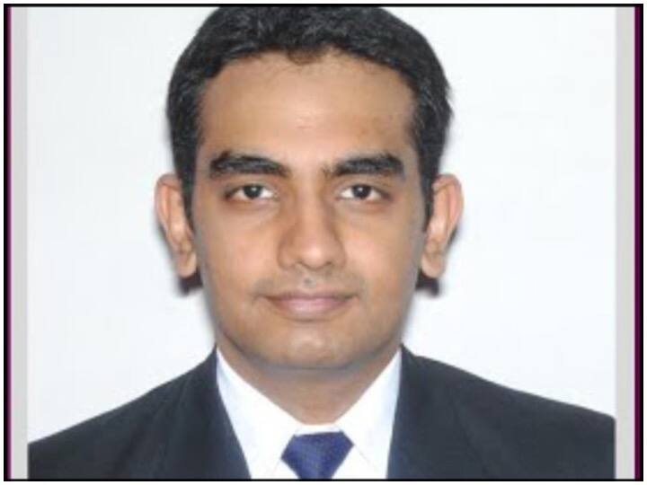 IAS Success Story: तीन प्रयास तीनों में सफल पर नहीं रुके अभिषेक जब तक मिल नहीं गया IAS का पद Success Story Of IAS Topper Abhishek Saraf Who Clears UPSC Exam In His 4th Attempt In 2019 With AIR 8 IAS Success Story: तीन प्रयास तीनों में सफल पर नहीं रुके अभिषेक जब तक मिल नहीं गया IAS का पद