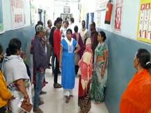 बहन के साथ हो रही छेड़खानी का विरोध करना पड़ा महंगा, अपराधियों ने चाकू से गोदकर किया घायल