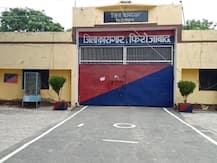 फिरोजाबाद: पुलिस को चकमा देकर अदालत से फरार हुआ अपराधी, हिरासत में सिपाही, केस दर्ज