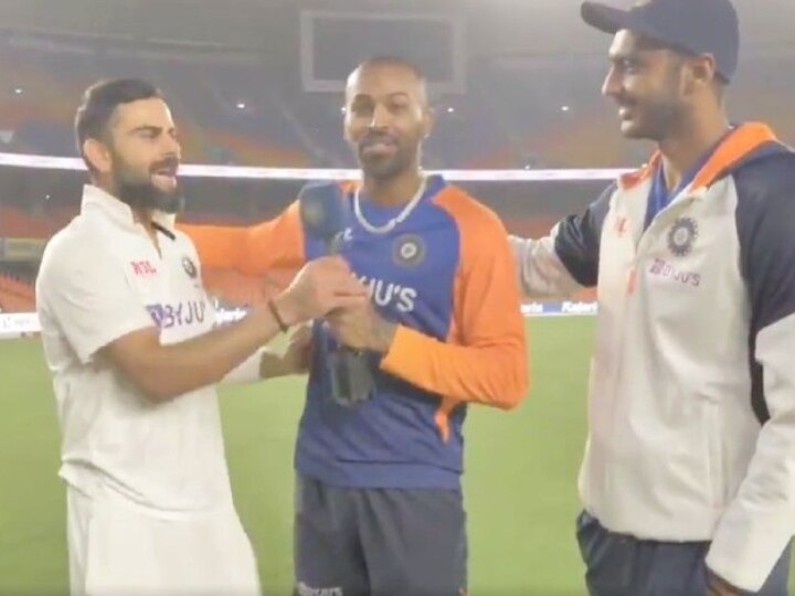 When Virat Kohli spoke in Gujarati in praise of Axar Patel, watch viral video जब विराट कोहली ने गुजराती में की अक्षर पटेल की तारीफ, देखें वायरल वीडियो