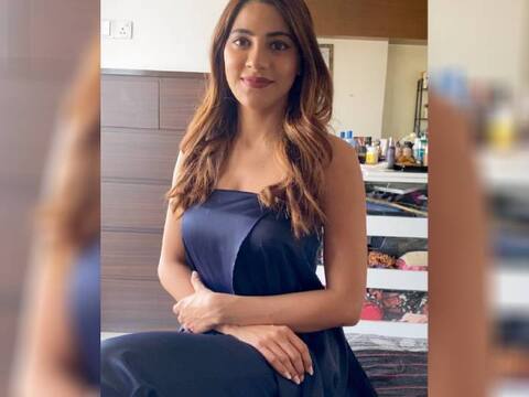 Bigg Boss 14 में निक्की तम्बोली ने Ex-Boyfriend के 'बॉक्सर' के लिए की थी लड़ाई, अब किया ये खुलासा Bigg Boss 14 में निक्की तम्बोली ने Ex-Boyfriend के 'बॉक्सर' के लिए की थी लड़ाई, अब किया ये खुलासा