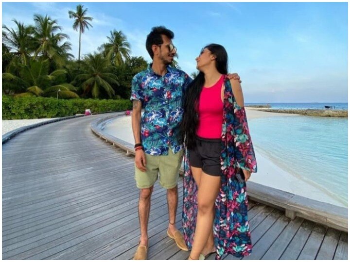Yuzvendra chahal is in maldives with wife dhanashree sharma Dhanshree के साथ Maldives में छुट्टियां मना रहे हैं Yuzvendra chahal, शेयर की रोमांटिक फोटो और वीडियो