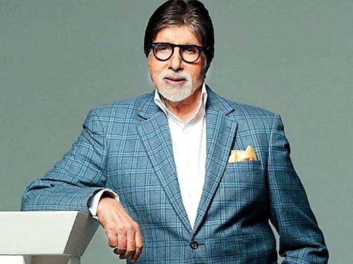 Amitabh Bachchan will be seen in The Intern movie with Deepika Padukone in place of Rishi Kapoor द इंटर्न में Amitabh Bachchan निभाएंगे Rishi Kapoor को ऑफर हुआ रोल, पीकू के बाद एक बार फिर Deepika Padukone के साथ आएंगे नज़र