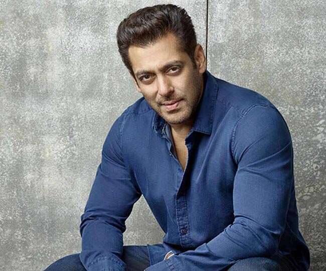 हालांकि जूही का मानना है कि सलमान सालों से ऐसा मानते आए हैं कि मैंने उनके साथ काम करने से इंकार किया जबकि ऐसा है ही नहीं. वहीं मीडिया में भी कई बार इस बारे में ज़िक्र होता है. मीडिया रिपोर्ट्स की माने तो ये उस दौर की बात है जब सलमान का करियर ढलान की ओर जा रहा था. जबकि जूही एक बड़ी स्टार थी.