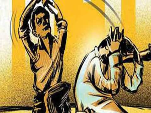 बच्ची की मौत के बाद अस्पताल में जमकर हुई मारपीट, परिजनों ने डॉक्टर पर गलत इंजेक्शन देने का लगाया आरोप