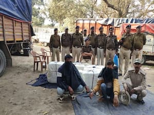 बिहार: पूर्णिया में पुलिस ने दो करोड़ 40 लाख रुपये का गांजा किया जब्त, दो तस्कर गिरफ्तार