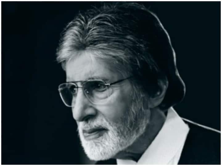 भावुक हुए Amitabh Bachchan ने किया Fans का शुक्रिया, लंबा नोट लिख बताई सर्जरी की बात Amitabh Bachchan thanked fans after surgery भावुक हुए Amitabh Bachchan ने किया Fans का शुक्रिया, लंबा नोट लिख बताई सर्जरी की बात